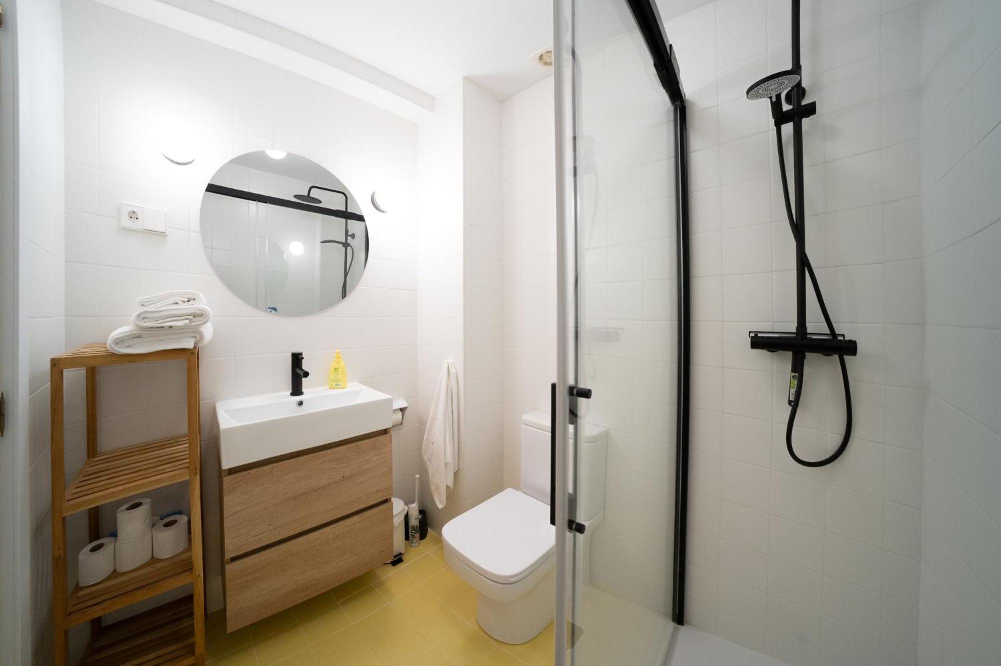 Tradicional Apartamento Central De 2 Camas Dobles بينالماذينا المظهر الخارجي الصورة