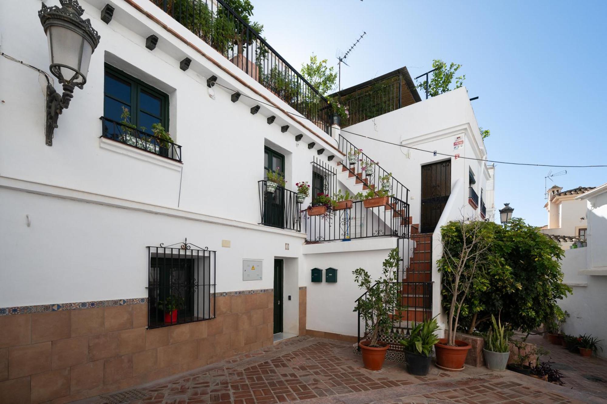 Tradicional Apartamento Central De 2 Camas Dobles بينالماذينا المظهر الخارجي الصورة