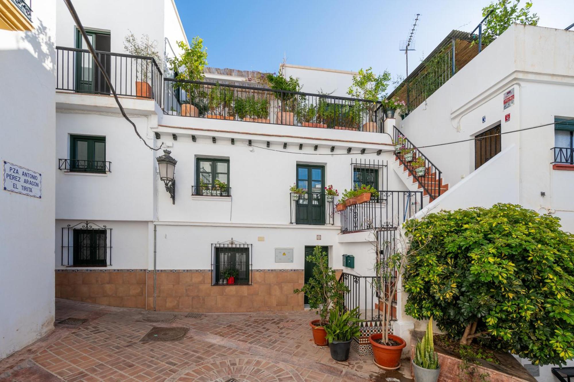 Tradicional Apartamento Central De 2 Camas Dobles بينالماذينا المظهر الخارجي الصورة